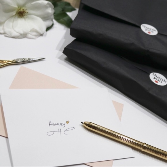 •  How I Package & Ship  • - Picture 2 of 6